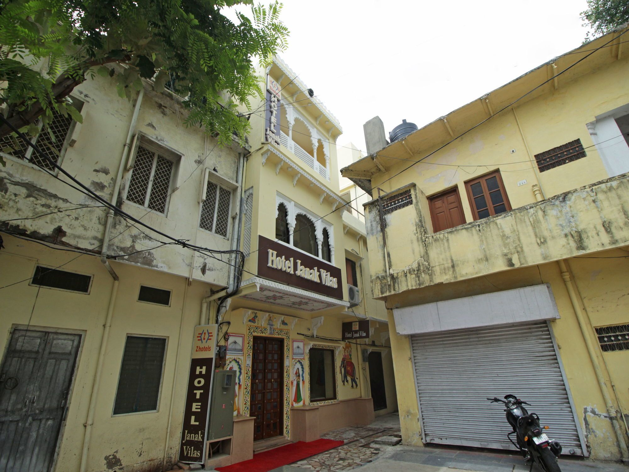Oyo 9161 Hotel Janak Vilas Udaipur Ngoại thất bức ảnh